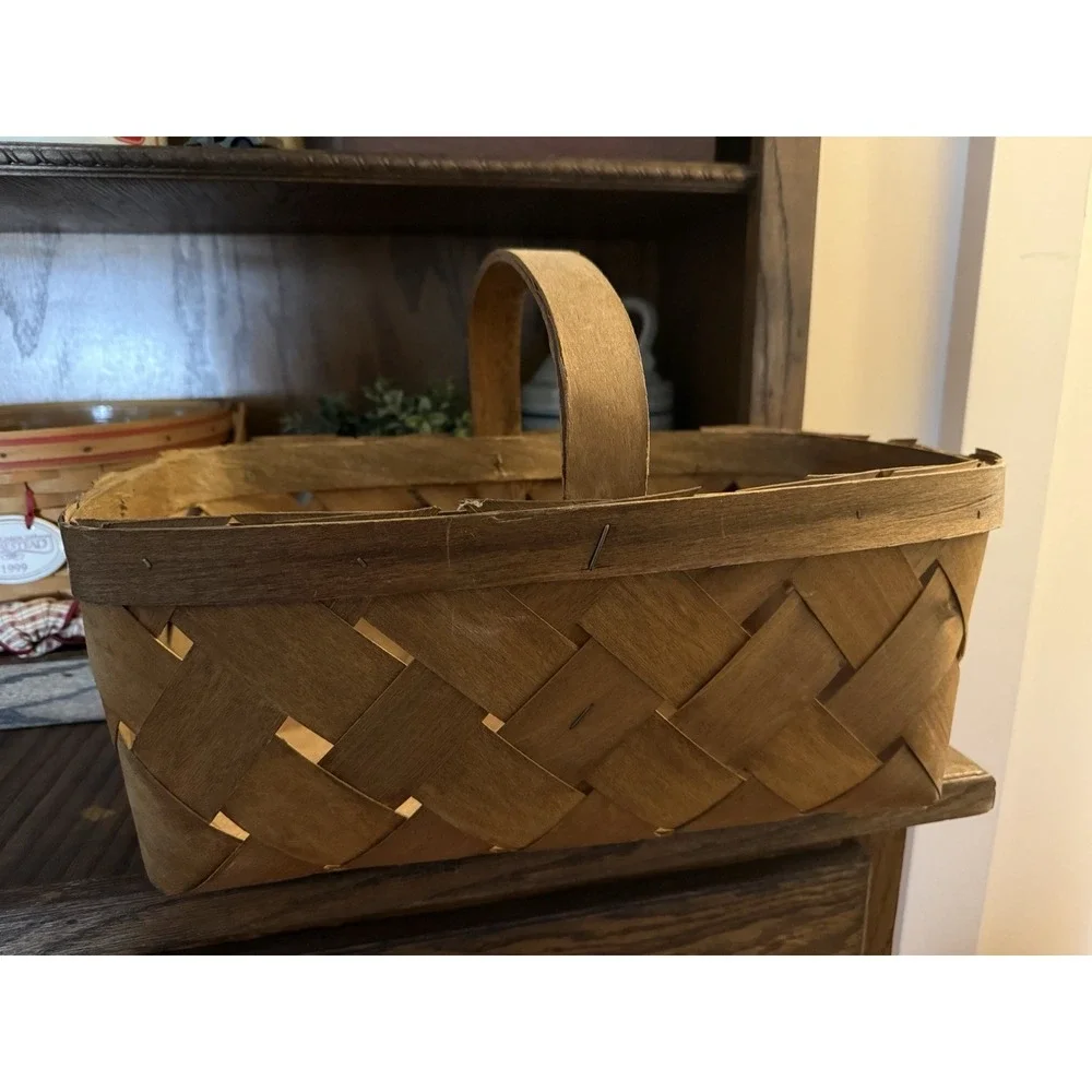 Vintage Woven Orchard Basket Foraging Fruit Stand 16QT Farmhouse Decor Cottage
